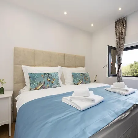 بيت للعطل Pet Friendly In سبليت